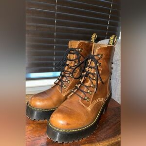 Beautiful Brown Dr. Martens Boots Classics Style
